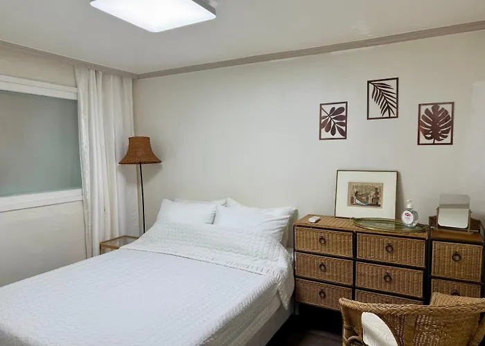 Alto 201 Apartment Seoul